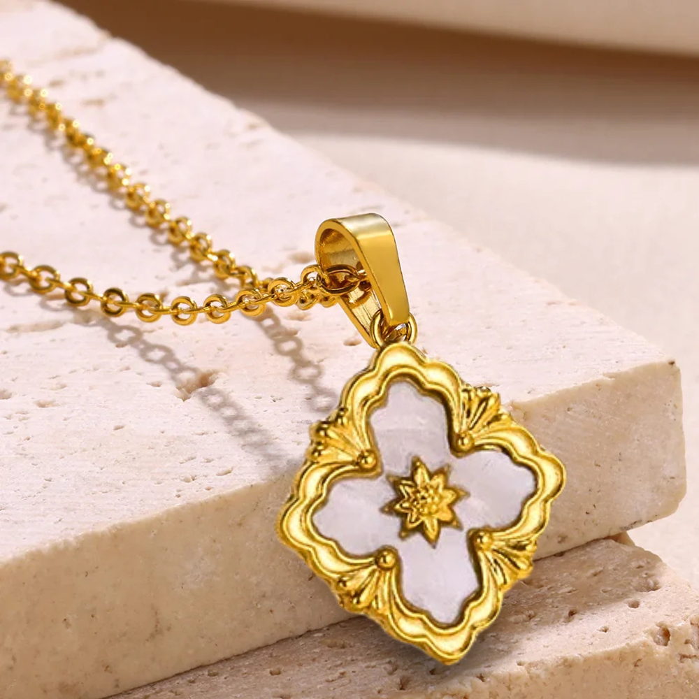 Four Leaf Clover Necklace for Women(White)